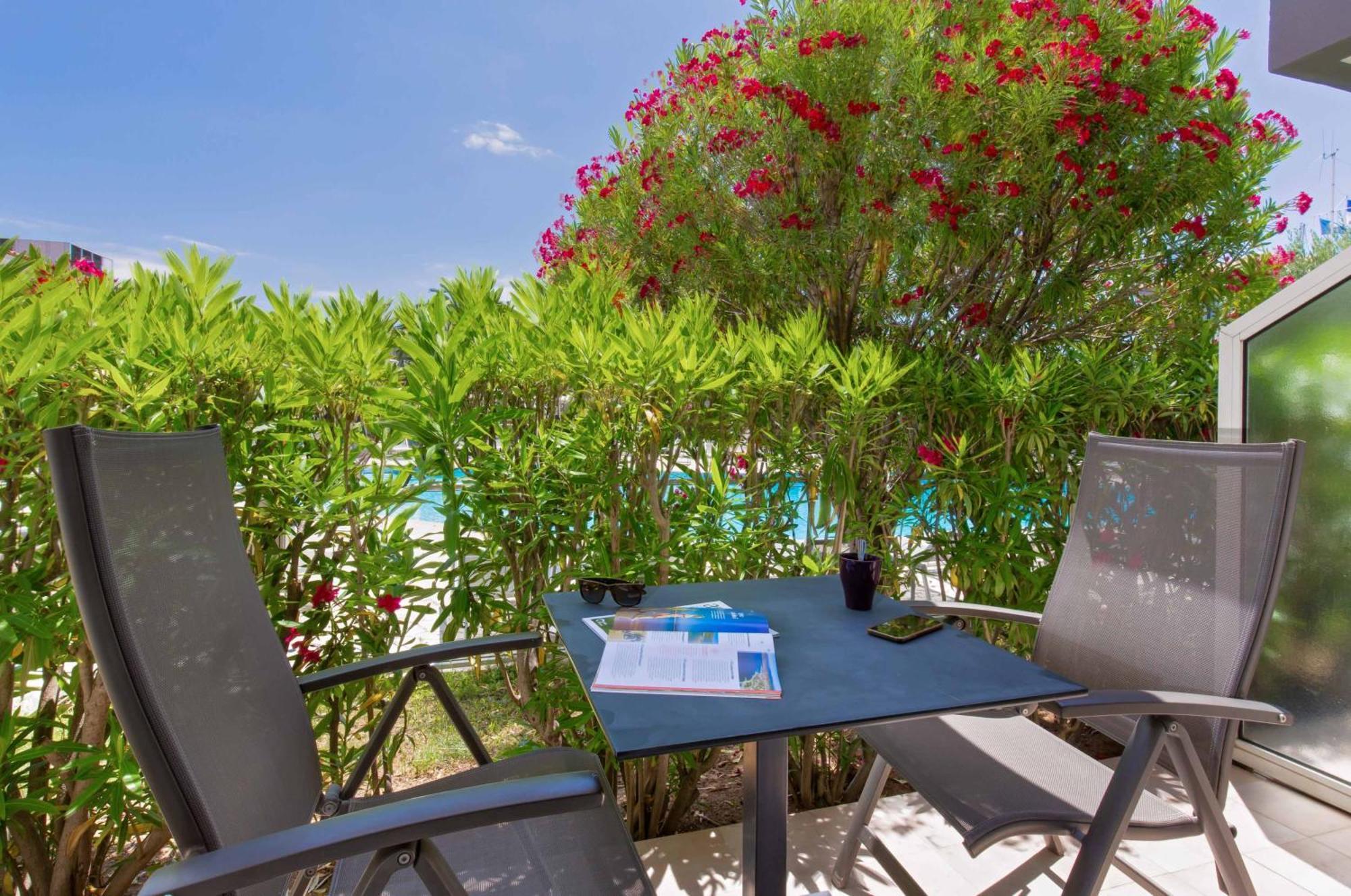 Western La Marina Hotel 4*