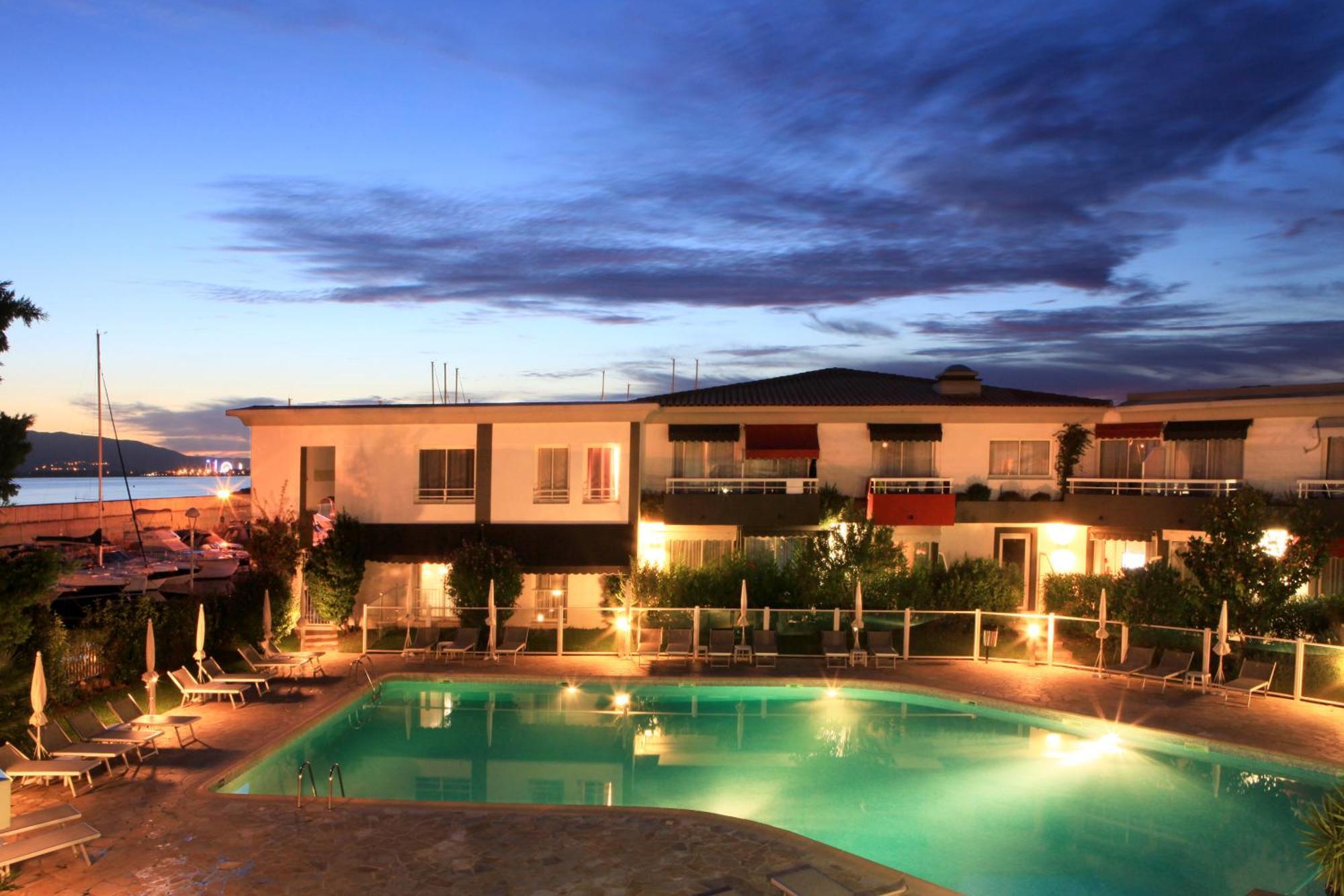 Hotel Western La Marina