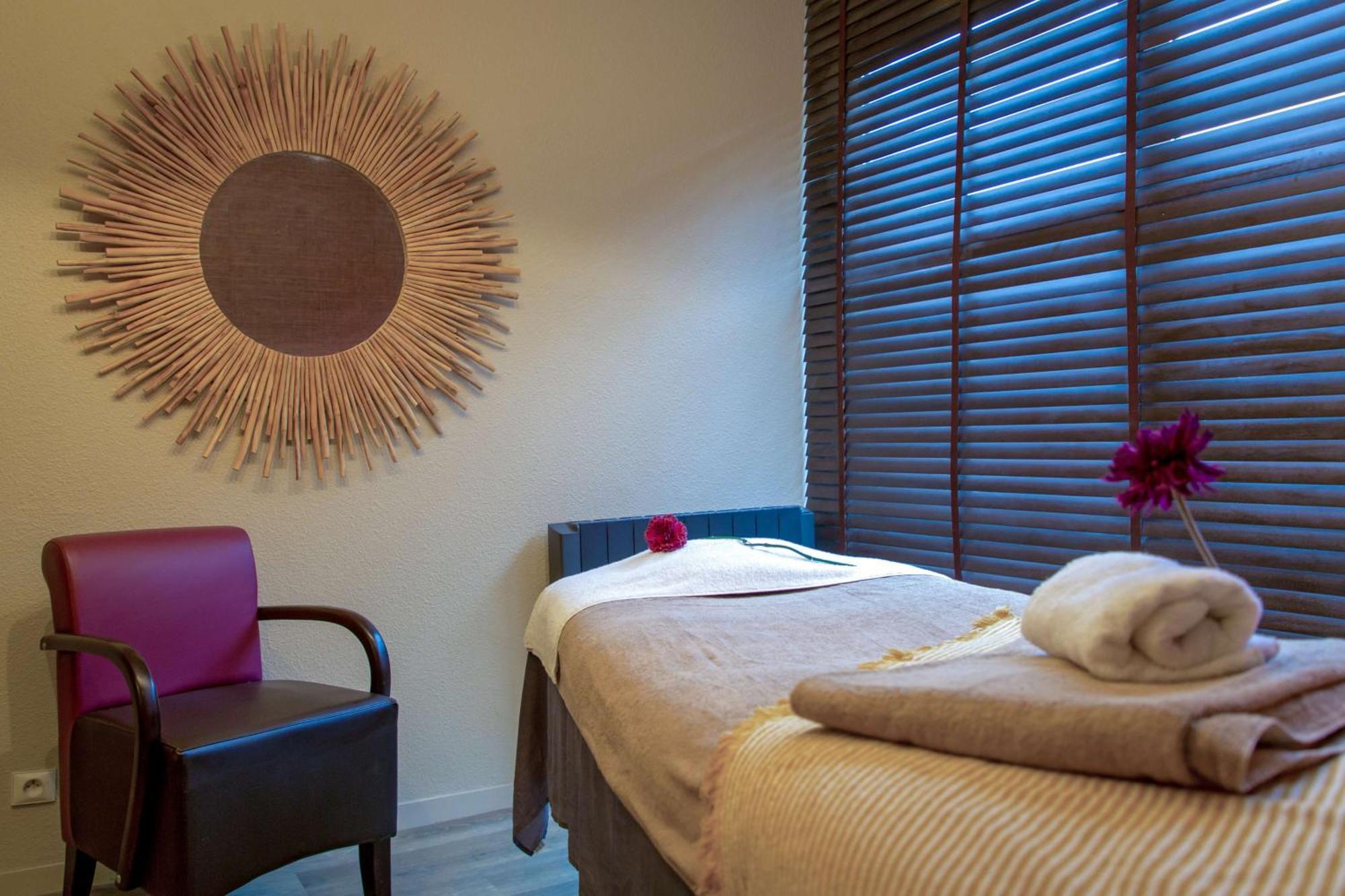 Western La Marina 4*